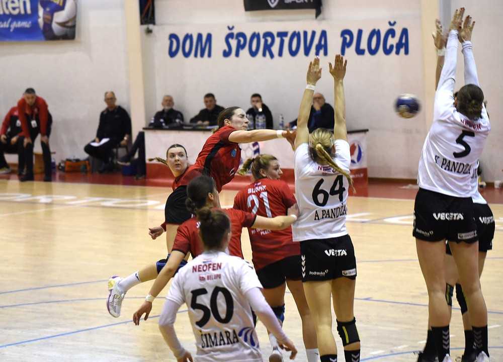 1 HRL (Ž), 21. kolo: PODRAVKA VEGETA – DALMATINKA 34:22 (20:16)