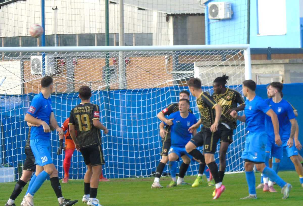 SuperSport 2 NL, 11. kolo:  JADRAN LP – HRVATSKI DRAGOVOLJAC 3:0 Fotogalerija by Jurica Vukojević