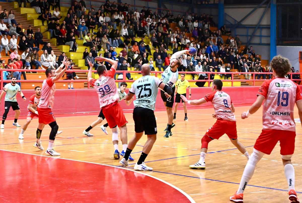 Paket24 Premijer liga, Liga B, 8. kolo:  METKOVIĆ ZALMO – NEXE 23:33 (9:17)
