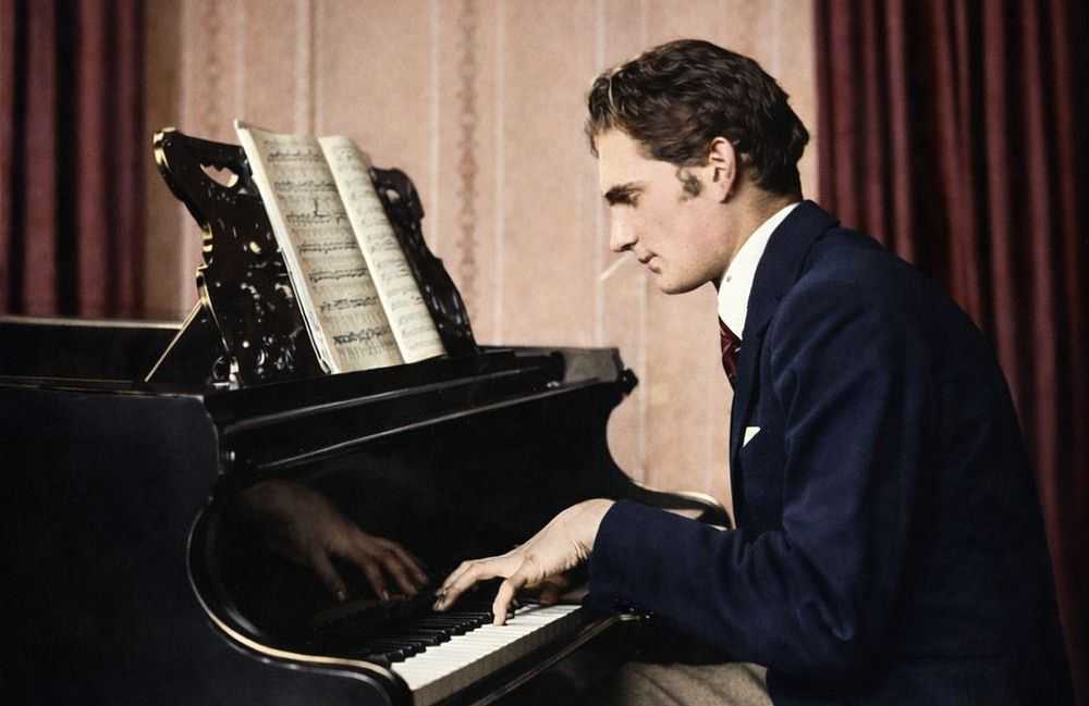 NERETVANIN koji je gradišćanske Hrvate naučio svirati njihov tradicionalni instrument, osnovao prvi tamburaški orkestar, uglazbio niz koračnica, skladao operu