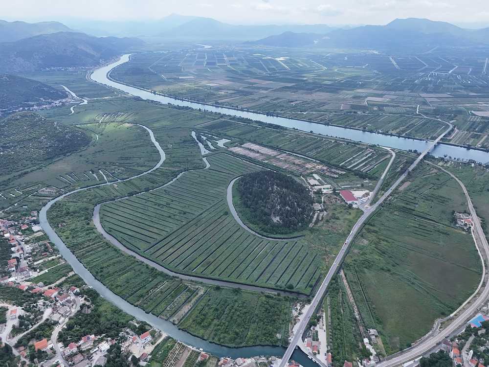 Počela berba lubenica u Dolini Neretve, proizvođači očekuju između 15 i 20 tisuća tona kvalitetnih plodova