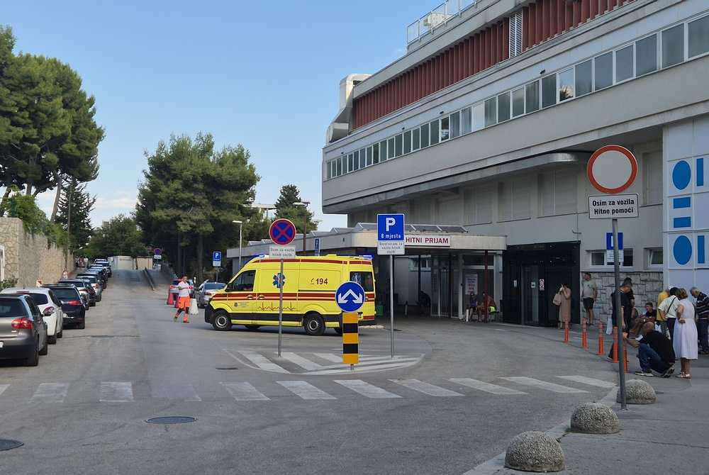 Što učiniti ako osobu pogodi grom? “Nikako uza sebe ne bi smjeli nositi…”