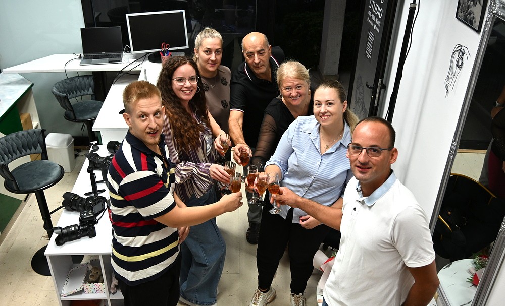 AM STUDIO: OSTVARENJE SNA KOJI SPAJA FOTOGRAFIJU, LJEPOTU I NAJLJEPŠE USPOMENE
