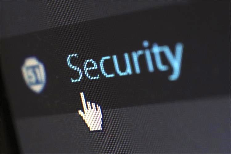 Policija zaprimila više kaznenih prijava računalne prijevare počinjenih putem lažnih SMS poruka
