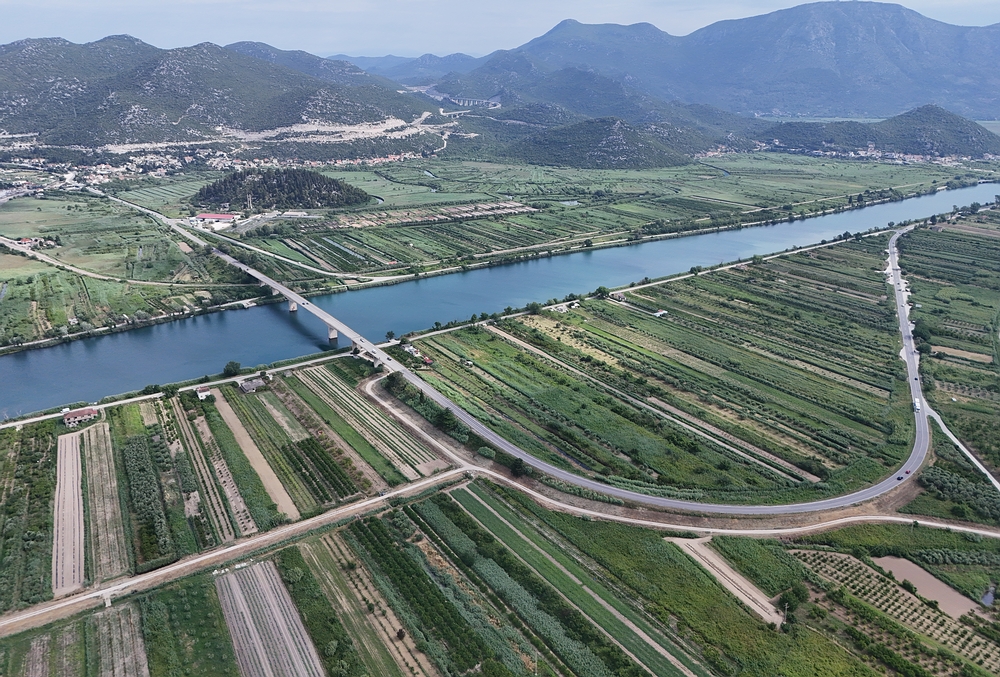 Plastični otpad iz Neretve: znanstvenici pozivaju građane, volontere i lokalne udruge