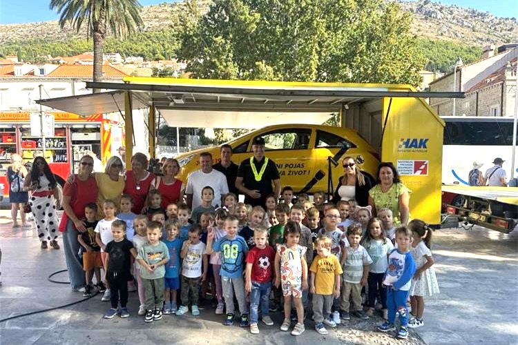 Korak ispred rizika: Dubrovačka prometna policija nastavlja niz preventivnih aktivnosti