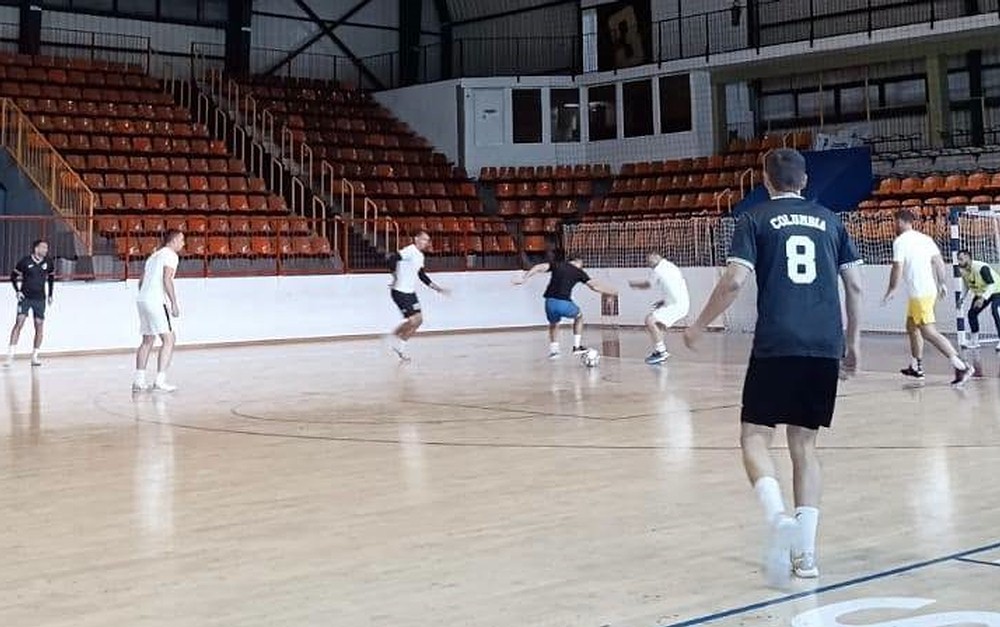 AMNL Grada Ploča, 1. kolo: BRANITELJ NASLOVA PORAŽEN NA STARTU